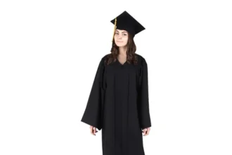 Как родителям выгодно заказать мантии для класса